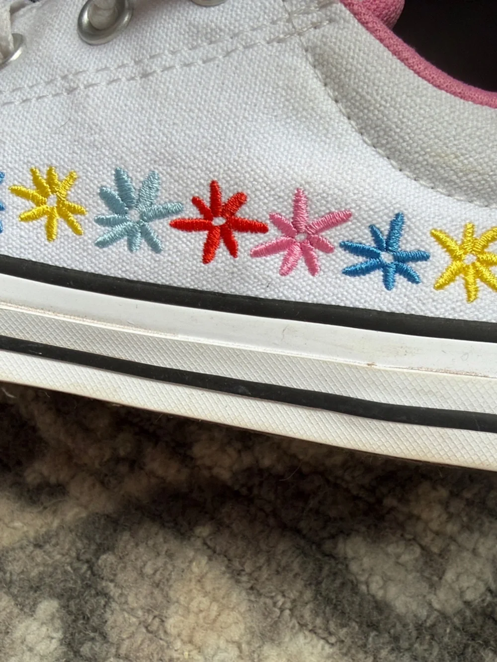 Converse White Low Top Sneakers with Pink Lining and Multicolor Flower Accents
